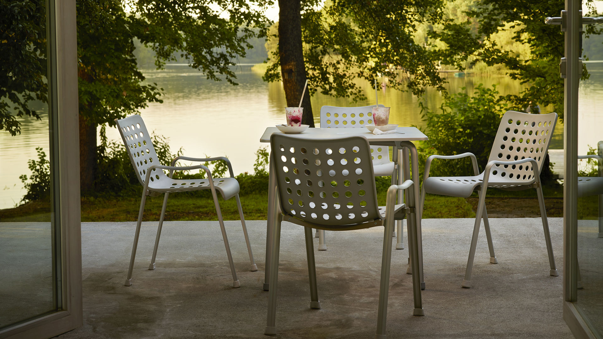 华体会体育官方在线官网 - 桌几|餐桌|办公家具|华体会体育官方在线官网家具|戴维户外餐桌